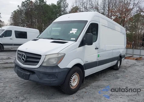 2015 Mercedes-Benz Sprinter 2500 High Roof from USA, damaged, VIN WD3PE8DB1FP123293